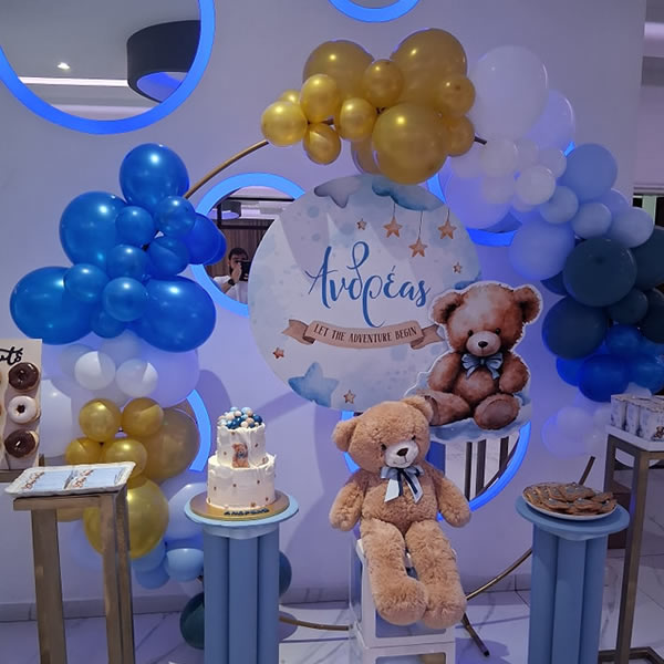 petsas_christening_display_600x